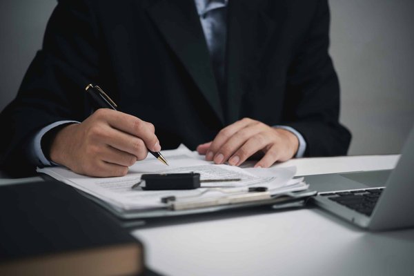 Assurance auto pas chère : comment changer l'ancien contrat ?