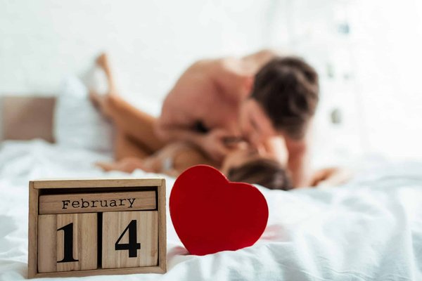 Terminez l'année en beauté avec un calendrier de l'Avent érotique !